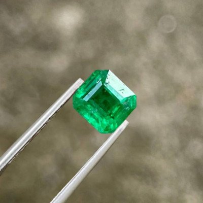 0.78 carats Green Emerald Stone Emerald Cut Natural Gem from Pakistan